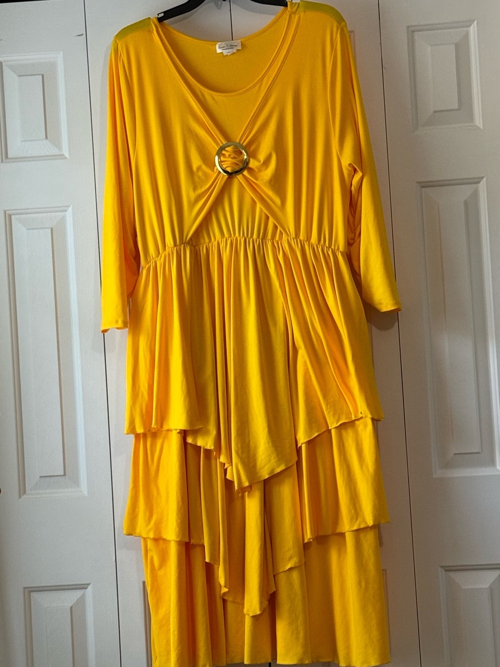 Yellow Tiered Dress with Decorative Buckle - Picture 4 of 5